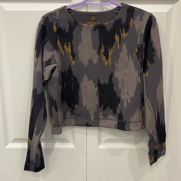 🌸Host Pick🌸Lululemon Take a Moment Long Sleeve Sweatshirt X Robert Geller - Picture 2 of 3